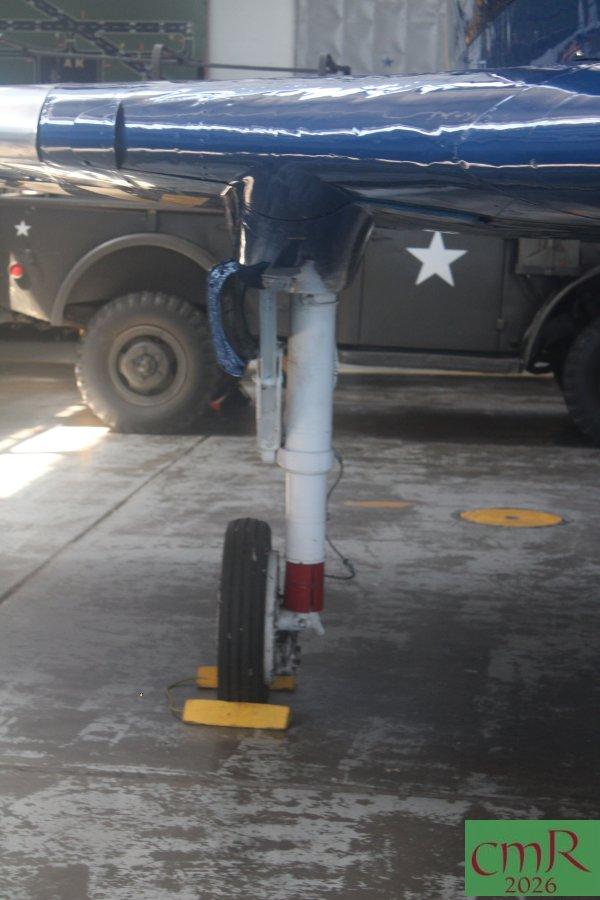 A-4 main gear